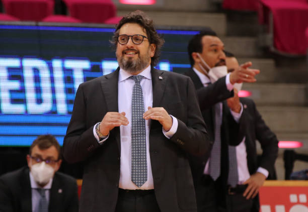 并且在比赛 并且在比赛